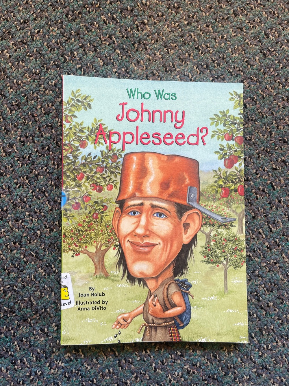 Who Was Johnny Appleseed? Illustrated Children's Book - Green/Red Cover